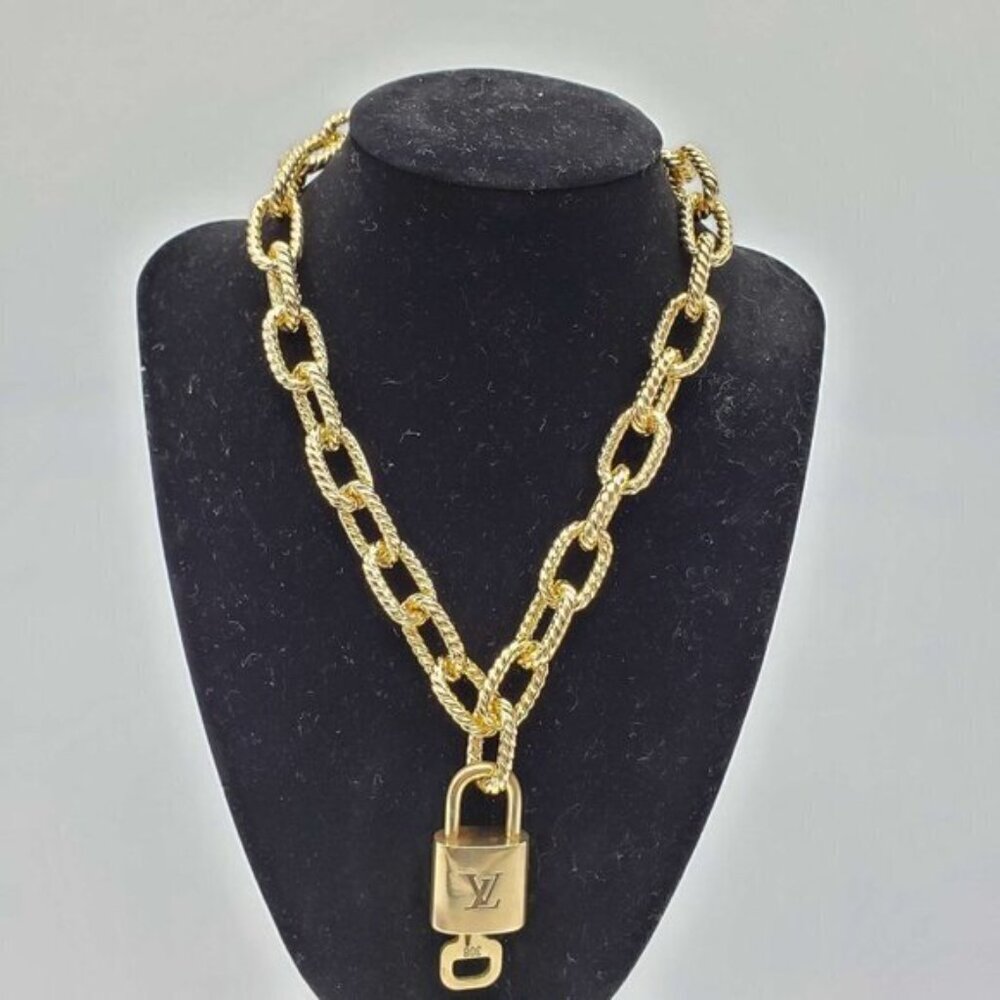 Authentic Louis Vuitton Lock and Key Gold Color W/ Unbranded Gold Plated Chain